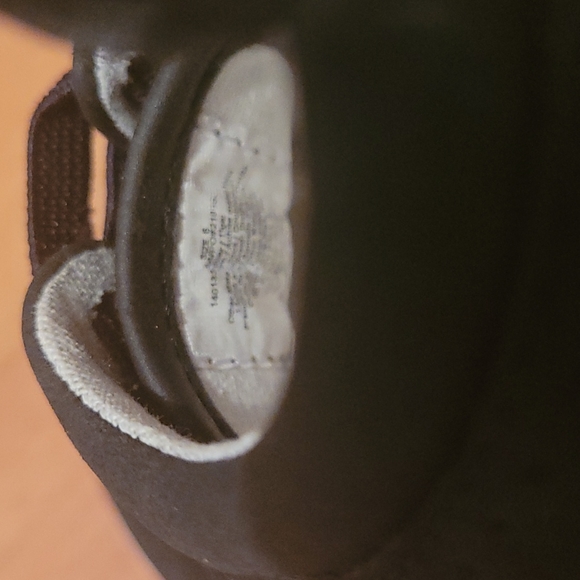 GYMBOREE SHOES - Picture 3 of 4